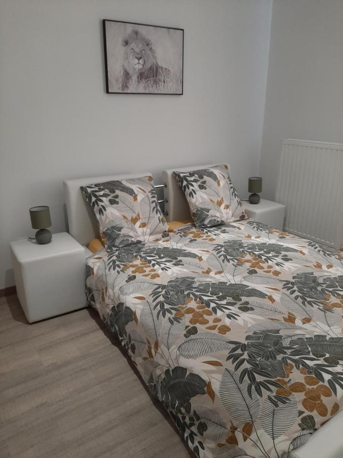 Le Sommet Du Condroz Apartment Ciney Bagian luar foto
